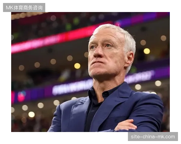 德尚大规模轮换导致主场爆冷输球，法国队板凳深度与战术适应性引担忧